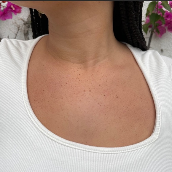 🤍HP🎉 Claude Asymmetrical Micro Rib Bodysuit NWT - Picture 10 of 11